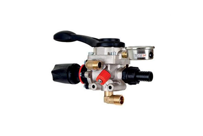 M.2020 PRESSURE CONTROL WITH COMPENSATED RETURN